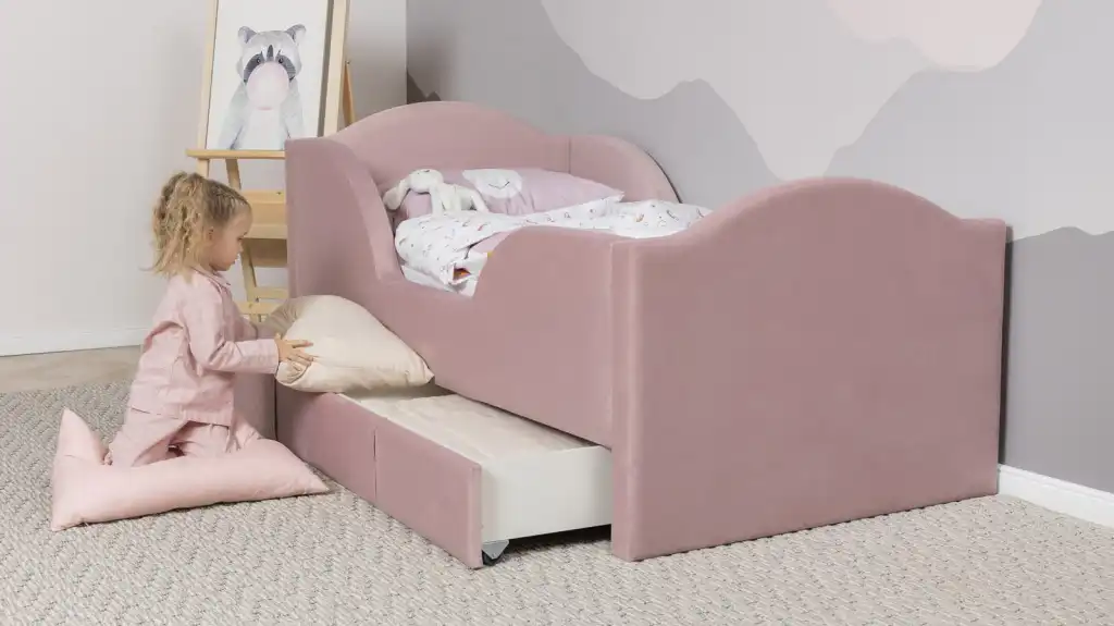 Shell kid's bed with under-berd boxes.jpg