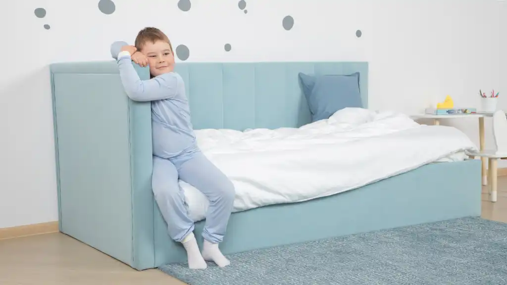 Oliva Pro kid's bed.jpg